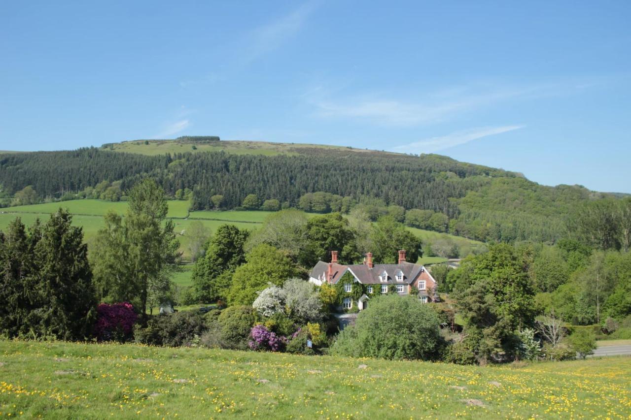 Milebrook House Panzió Knighton  Kültér fotó